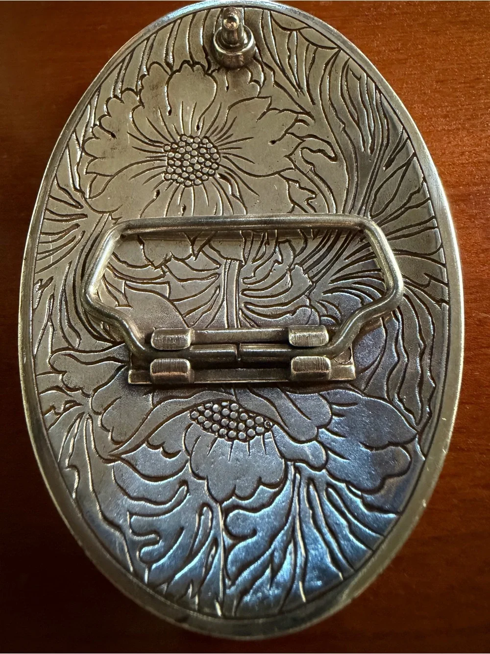 NEW Beautiful floral belt buckle